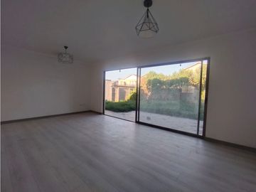 SE VENDE CASA VILLA ALEMANA PEÑABLANCA