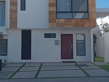 Casa en Fraccionamiento Zibatá