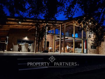 Espectacular casa con vista privilegiada a la laguna en «Reserva de Frutillar»