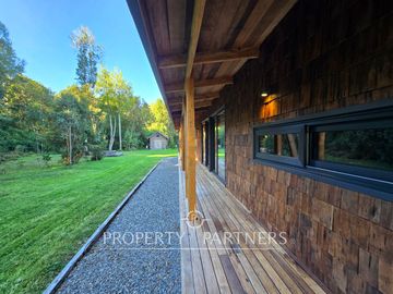 Espectacular casa con vista privilegiada a la laguna en «Reserva de Frutillar»