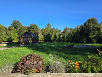 Espectacular casa con vista privilegiada a la laguna en «Reserva de Frutillar»