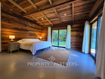 Espectacular casa con vista privilegiada a la laguna en «Reserva de Frutillar»