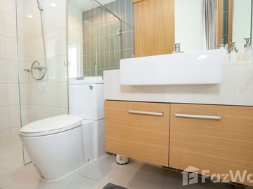 1 Bedroom Condo for sale at Circle Condominium