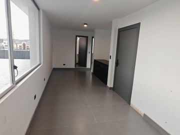 Suite en Venta Sin Amoblar Sector Rumipamba