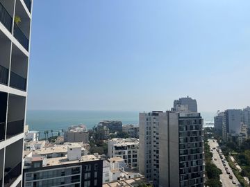 SE VENDE DEPARTAMENTO DE INVERSIÓN EN BARRANCO CON VISTA AL MAR