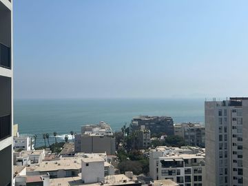 SE VENDE DEPARTAMENTO DE INVERSIÓN EN BARRANCO CON VISTA AL MAR