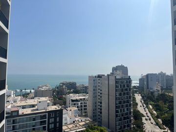 SE VENDE DEPARTAMENTO DE INVERSIÓN EN BARRANCO CON VISTA AL MAR