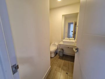 SE VENDE DEPARTAMENTO DE INVERSIÓN EN BARRANCO CON VISTA AL MAR