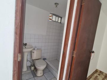 Se vende casa en quinta en Zona financiera de San Isidro