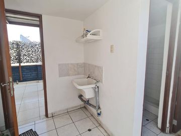 Se vende casa en quinta en Zona financiera de San Isidro