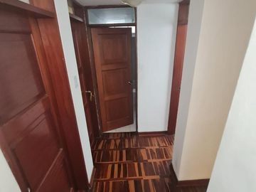 Se vende casa en quinta en Zona financiera de San Isidro