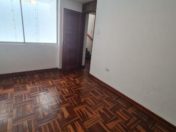 Se vende casa en quinta en Zona financiera de San Isidro