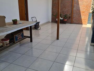 Se vende casa en quinta en Zona financiera de San Isidro