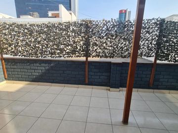 Se vende casa en quinta en Zona financiera de San Isidro