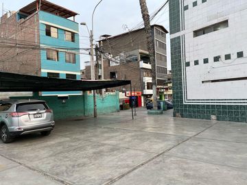 Local en San Juan de Miraflores