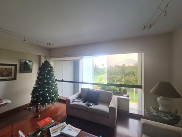 SE VENDE DEPARTAMENTO EN LA MEJOR ZONA DE CHACARILLA FRENTE A PARQUE