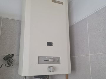 SE VENDE DEPARTAMENTO EN LA MEJOR ZONA DE CHACARILLA FRENTE A PARQUE