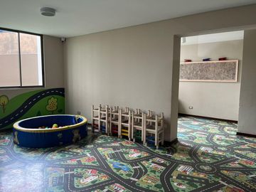 SE VENDE DEPARTAMENTO EN EDIFICIO ATLANTIS DE 2 DORMITORIOS