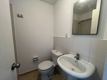 SE VENDE DEPARTAMENTO EN EDIFICIO ATLANTIS DE 2 DORMITORIOS