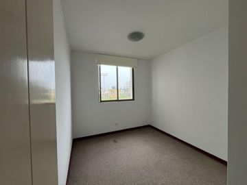 SE VENDE DEPARTAMENTO EN EDIFICIO ATLANTIS DE 2 DORMITORIOS