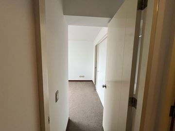 SE VENDE DEPARTAMENTO EN EDIFICIO ATLANTIS DE 2 DORMITORIOS