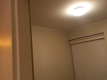 SE ALQUILA DEPARTAMENTO A 5 CUADRAS DEL MALECON EN MIRAFLORES Y A PASOS DE LA ZONA DE PARQUES