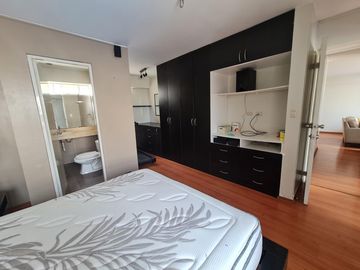 SE ALQUILA DEPARTAMENTO A 5 CUADRAS DEL MALECON EN MIRAFLORES Y A PASOS DE LA ZONA DE PARQUES