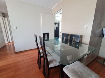 SE ALQUILA DEPARTAMENTO A 5 CUADRAS DEL MALECON EN MIRAFLORES Y A PASOS DE LA ZONA DE PARQUES