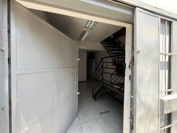 SE ALQUILA PEQUEÑO EDIFICIO PARA  CALL CENTER y OFICINA  DESCRIPCION