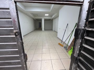 SE ALQUILA LOCAL COMERCIAL EN ZONA COMERCIAL DE CHORRILLOS
