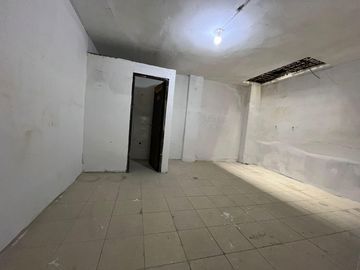 SE ALQUILA LOCAL COMERCIAL EN ZONA COMERCIAL DE CHORRILLOS