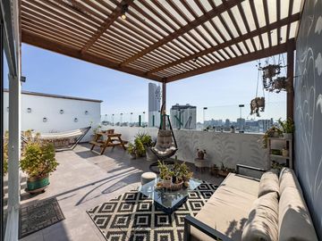 Límite con Miraflores | Terraza con vista panorámica