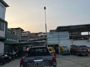 Local en  SE ALQUILA LOCAL COMERCIAL EN SAN JUAN DE MiRAFLORES