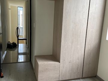 CASA EN VENTA, STRATA RESIDENCIAL