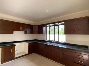 CASA EN VENTA COL. AMPLIACIÓN UNIDAD NACIONAL CD. MADERO