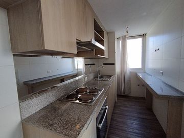 SE VENDE DEPARTAMENTO 2D2B+1E1B - METRO MIRADOR