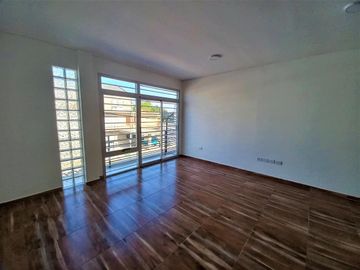 Departamento - Bernal Este