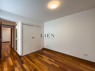 Exclusivo Flat con doble terraza