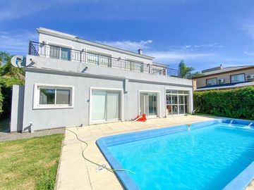 Casa en venta alquiler. APTO CREDITO 5 amb Barrancas de Iraola. Anticipo y CUOTAS!!