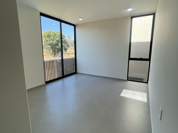 CASA EN VENTA EN COTO BOSQUETTO
