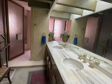 PENTHOUSE EN VENTA EN FUENTES DEL PEDREGAL EN 3 NIVELES