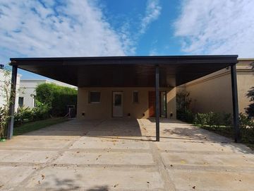 RBS. HERMOSA CASA EN EL CAMPO FINCAS EXCLUSIVAS, CARDALES.