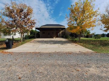 RBS. HERMOSA CASA EN EL CAMPO FINCAS EXCLUSIVAS, CARDALES.