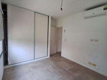 RBS. HERMOSA CASA EN EL CAMPO FINCAS EXCLUSIVAS, CARDALES.