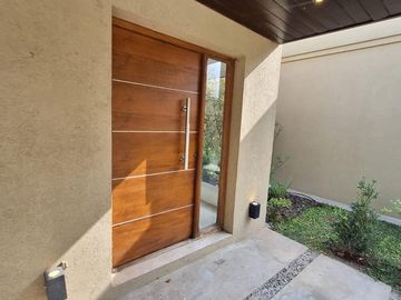 RBS. HERMOSA CASA EN EL CAMPO FINCAS EXCLUSIVAS, CARDALES.