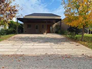 RBS. HERMOSA CASA EN EL CAMPO FINCAS EXCLUSIVAS, CARDALES.