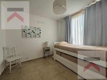 Casa 4 dormitorios piscina gran lote 2170m2 Barrio Chacras de la Reserva Cardales