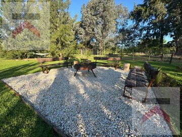 Casa 4 dormitorios piscina gran lote 2170m2 Barrio Chacras de la Reserva Cardales
