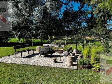 Casa 4 dormitorios piscina gran lote 2170m2 Barrio Chacras de la Reserva Cardales
