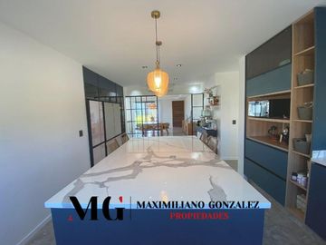 Casa en  venta, 7 ambientes - Terralagos, Canning